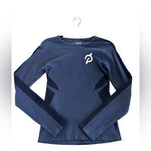 Peloton Size XL Navy Long Sleeve Athletic Top